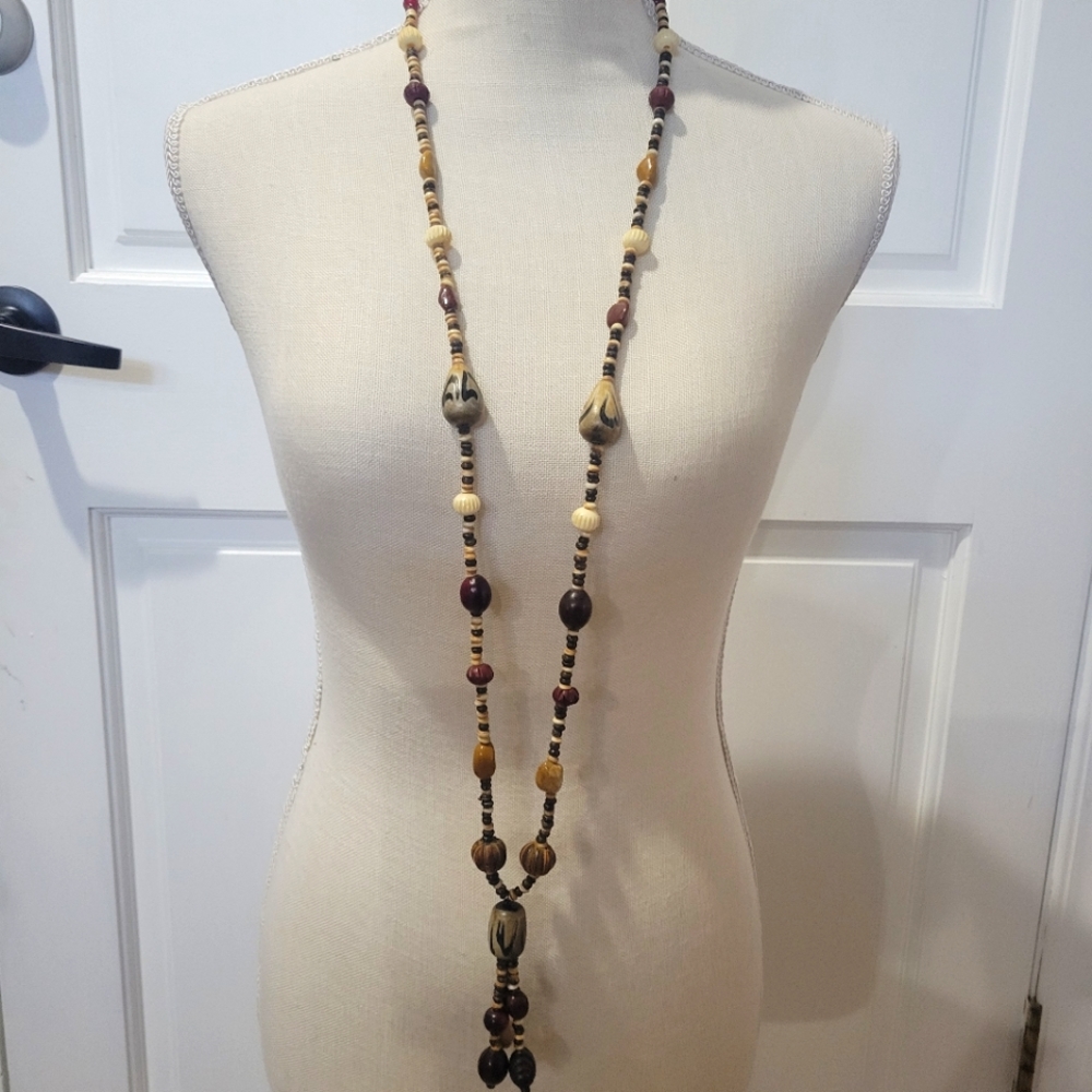 Unquie Long Bead Necklace